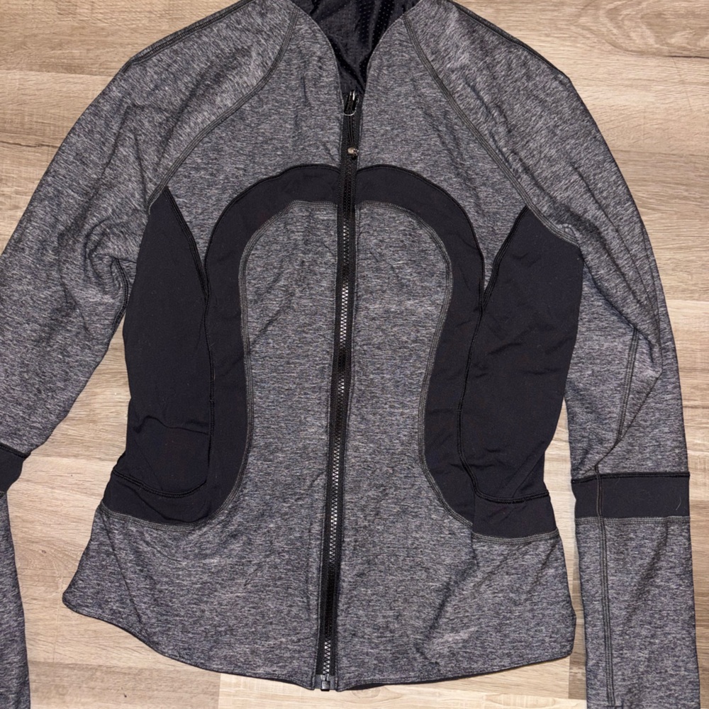 Lululemon reversible jacket